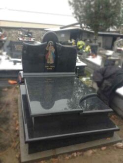 015 nagrobek podwójny z grafiką